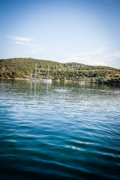 In 10 days from Athens to Corfu | Lens: EF16-35mm f/4L IS USM (1/200s, f6.3, ISO100)